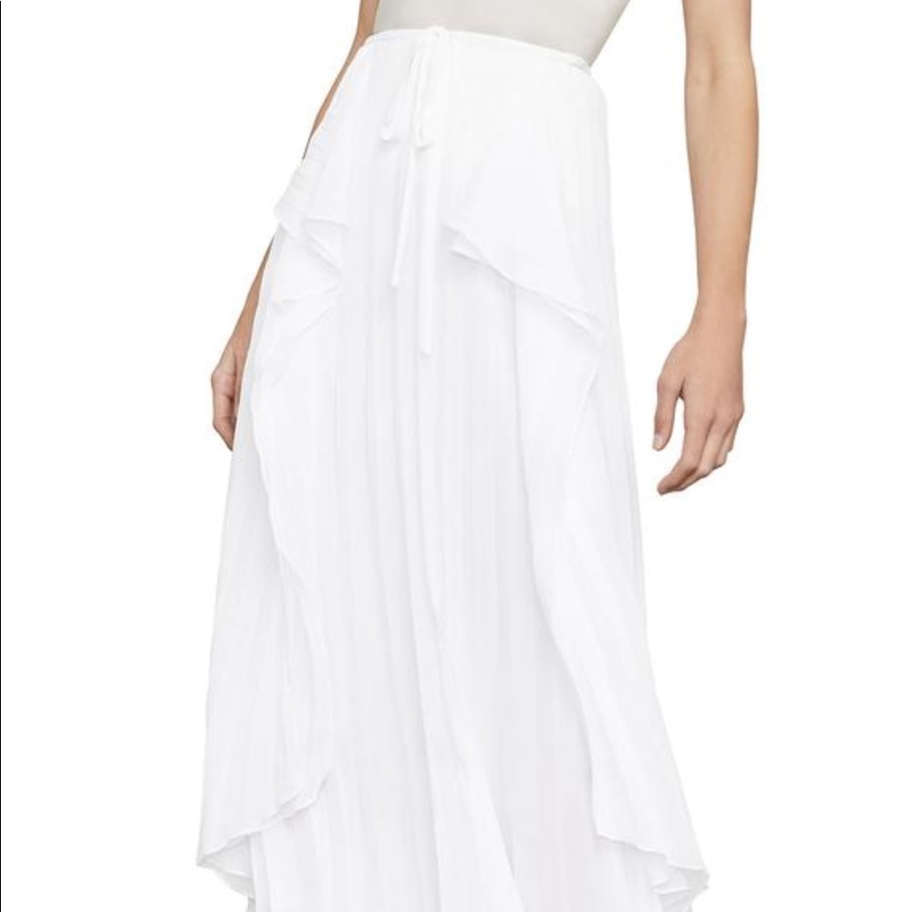 Fits like Small NEW WITH TAGS BCBG MAXAZRIA Skirt